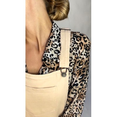 Krótkie ogrodniczki z kieszeniami Wallflower rozm. S