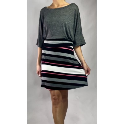 Krótka spódnica z wiskozy Merona rozm. L