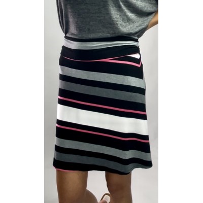 Krótka spódnica z wiskozy Merona rozm. L