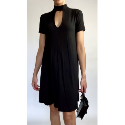 Czarna sukienka z wiskozy Soprano rozm. S