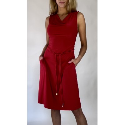 Czerwona sukienka z kieszeniami Dana Buchman rozm. M